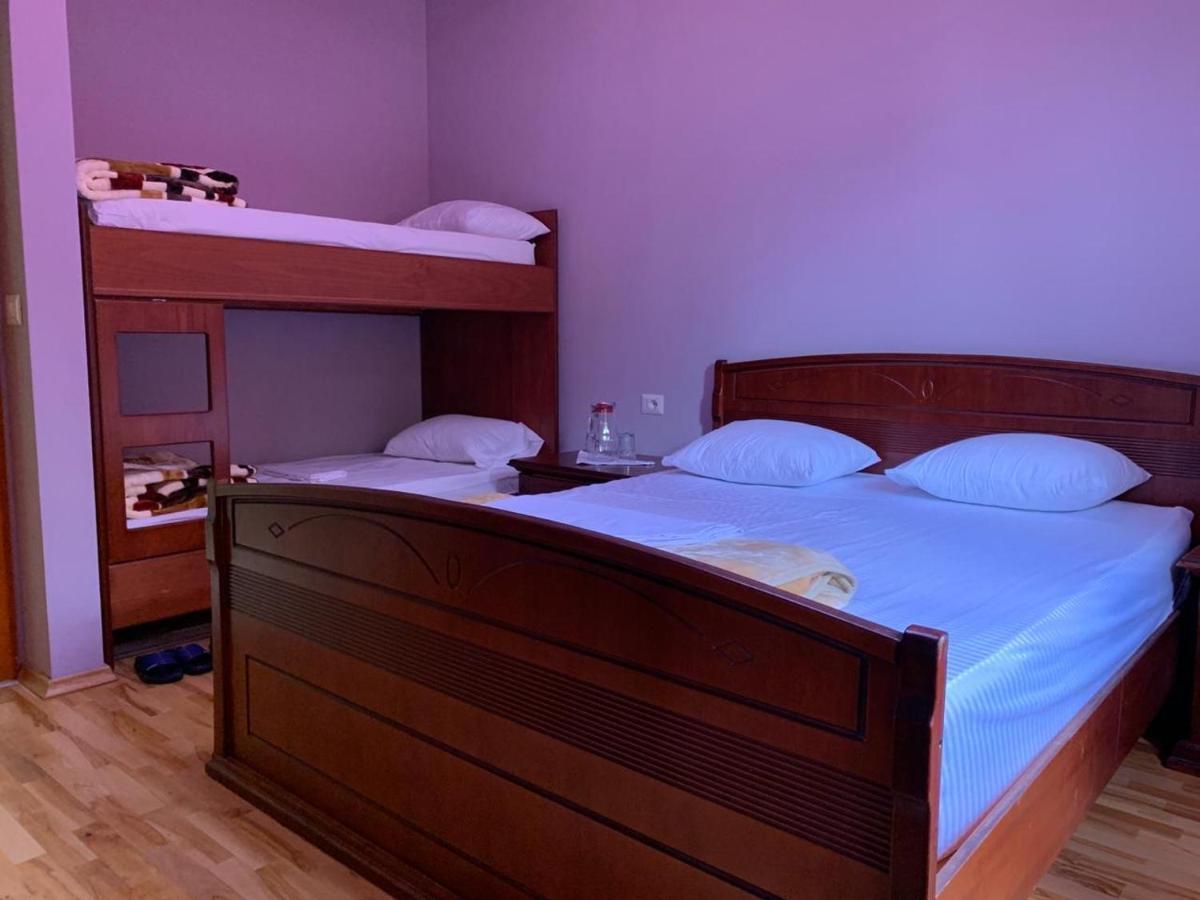 Lura Hotel Fushe-Lure Exterior foto
